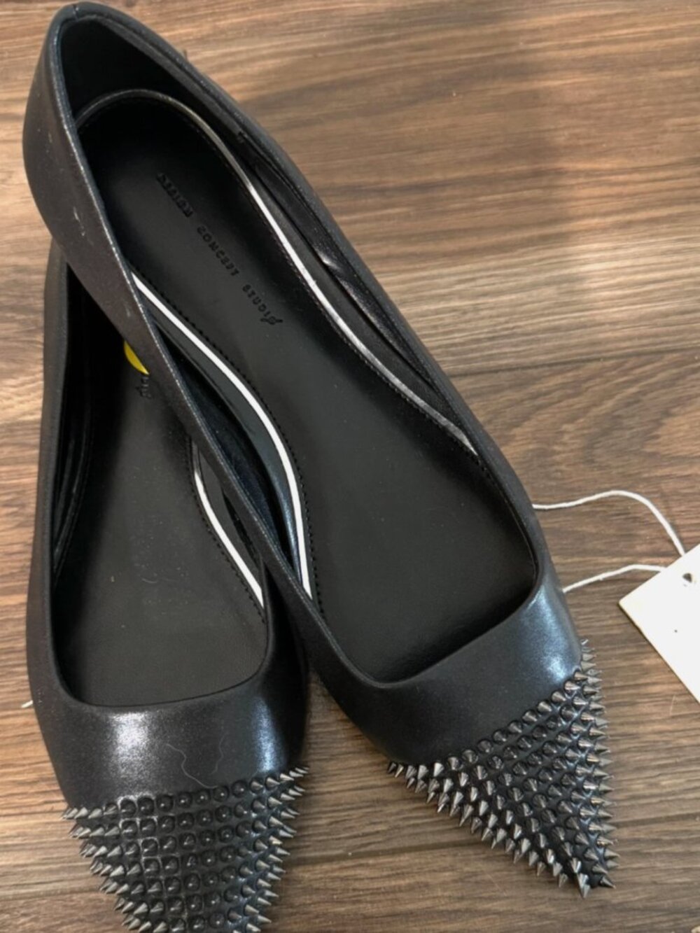 Design Concept Studio Women's Black Leather Studded Mary Jane Style Size 9
